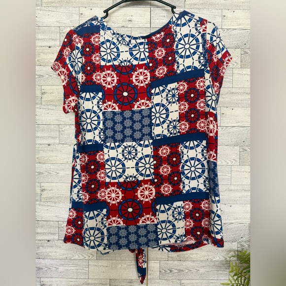 Cupio Womens Medium Red White Blue Short Sleeve Patriotic Shirt SUPER SOFT - Picture 2 of 6